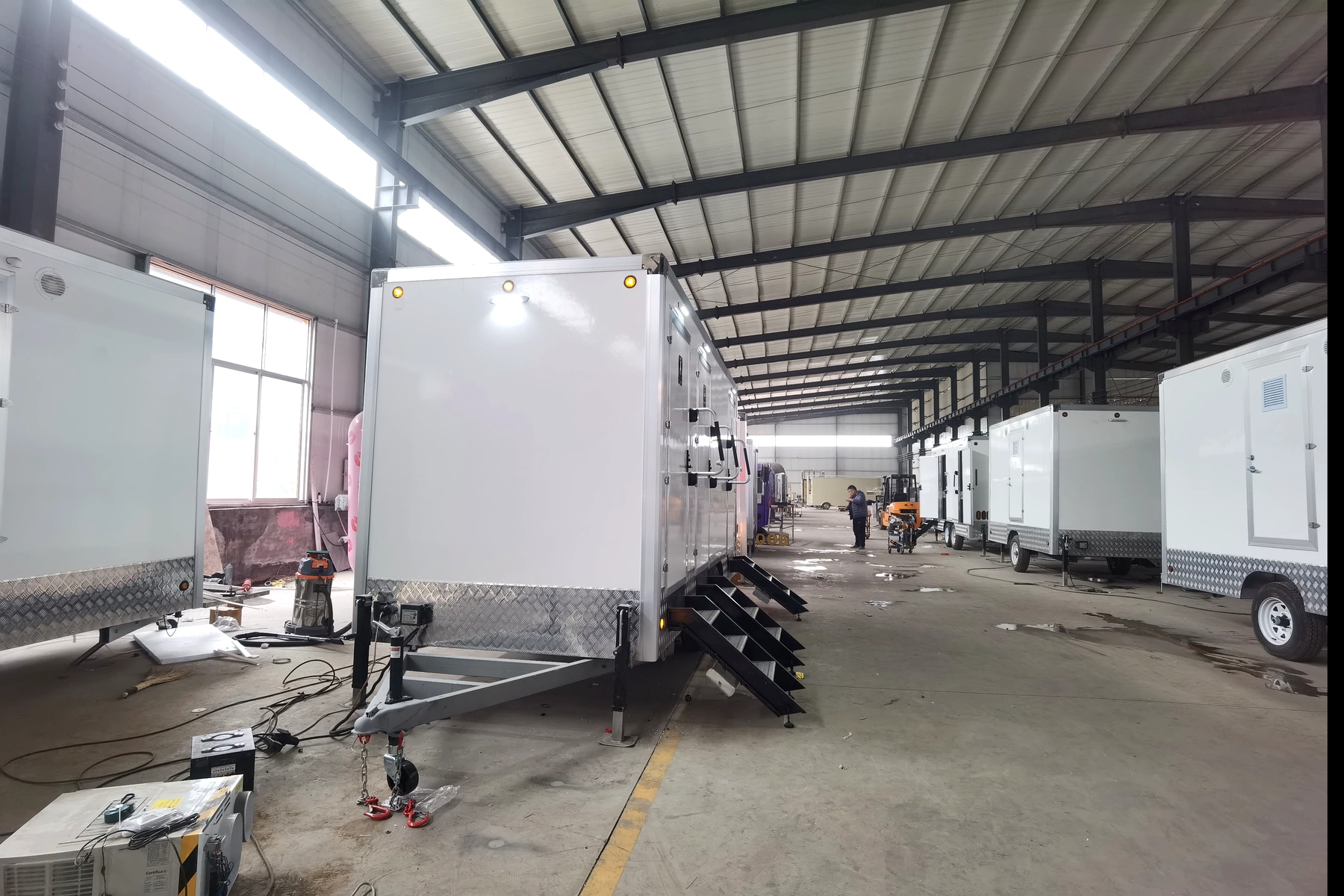 3 stall restroom trailer factory finished exterior